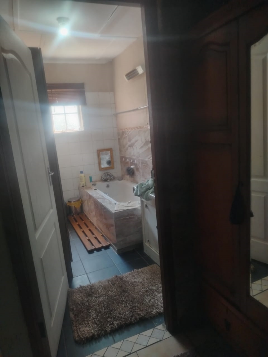 3 Bedroom Property for Sale in Ladybrand Free State